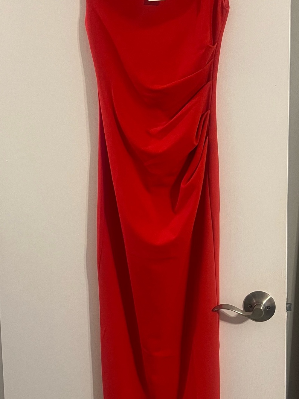 Sleek Red Sleeveless Ruched Maxi Dress